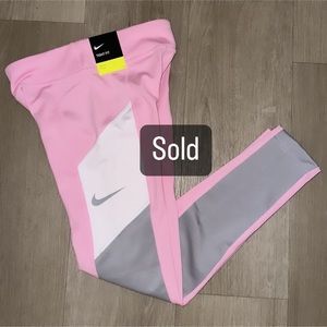 (SOLD) Girl’s Nike Dri-Fit Tights
